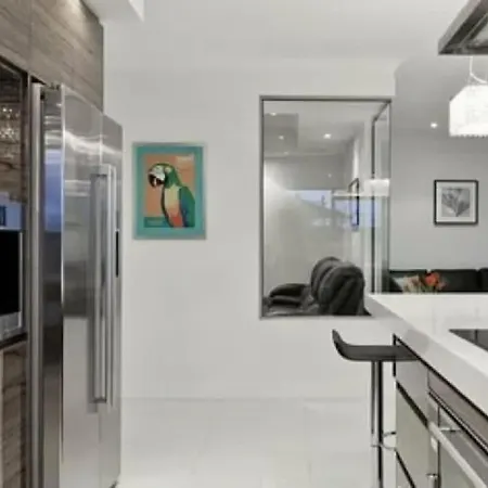Luxurious Aparment With A View Of The Eiffel Tower Appartamento